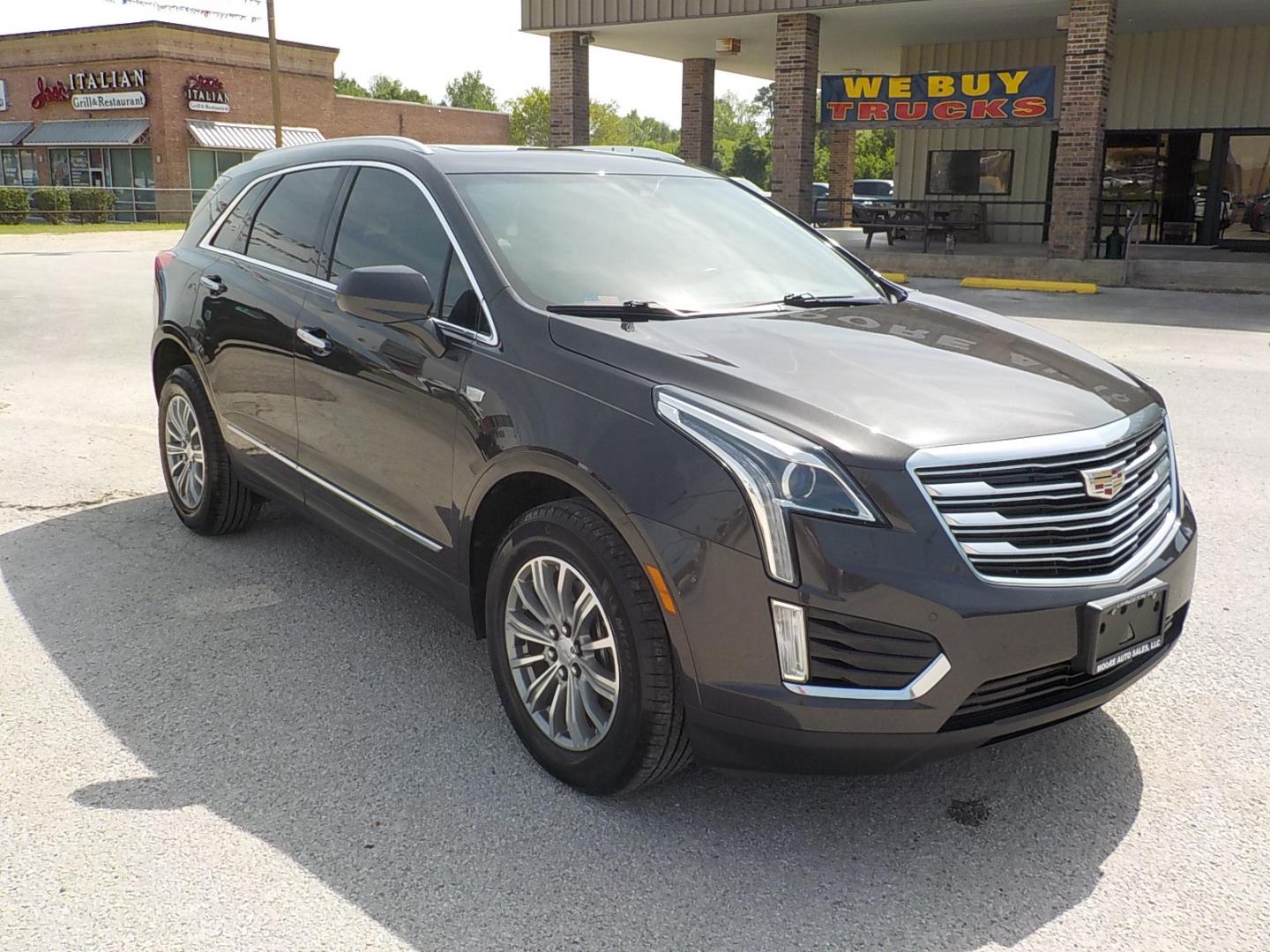 2019 Gray /Tan Cadillac XT5 Luxury (1GYKNCRSXKZ) with an 3.6L V6 DOHC 24V engine, 8A transmission, located at 1617 W Church Street, Livingston, TX, 77351, (936) 327-3600, 30.710995, -94.951157 - ONE OWNER!! LOW MILES! - Photo#1