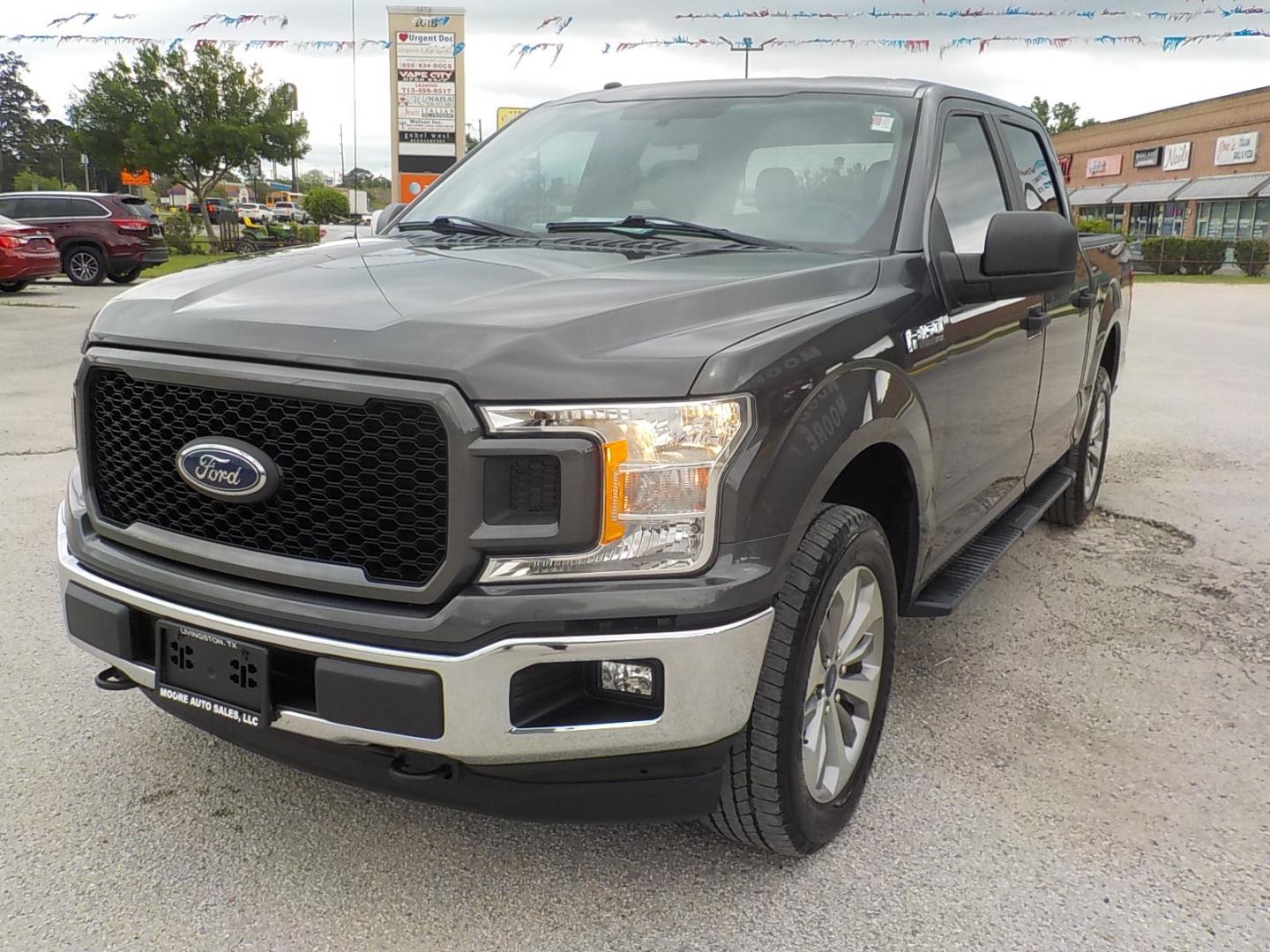 2018 Gray Ford F-150 XLT SuperCrew 6.5-ft. Bed 4WD (1FTEW1EP9JK) with an 2.7L V6 DOHC 24V engine, 6A transmission, located at 1617 W Church Street, Livingston, TX, 77351, (936) 327-3600, 30.710995, -94.951157 - Exceptional is what comes to mind when I look at this truck! - Photo#2