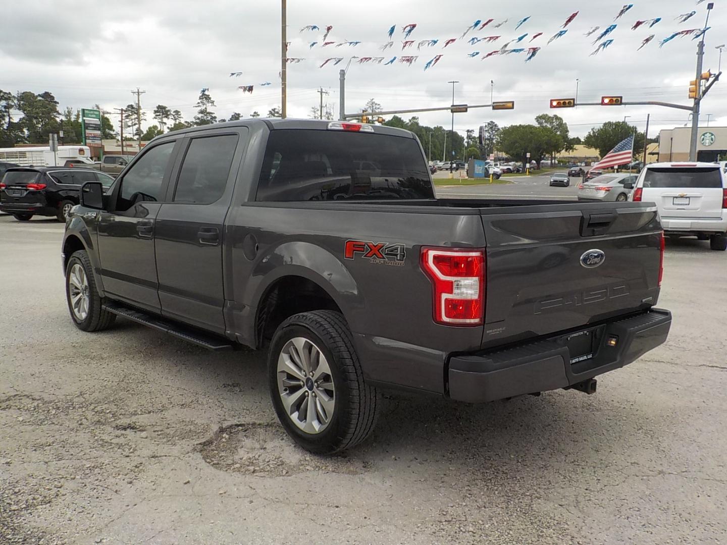 2018 Gray Ford F-150 XLT SuperCrew 6.5-ft. Bed 4WD (1FTEW1EP9JK) with an 2.7L V6 DOHC 24V engine, 6A transmission, located at 1617 W Church Street, Livingston, TX, 77351, (936) 327-3600, 30.710995, -94.951157 - Exceptional is what comes to mind when I look at this truck! - Photo#4