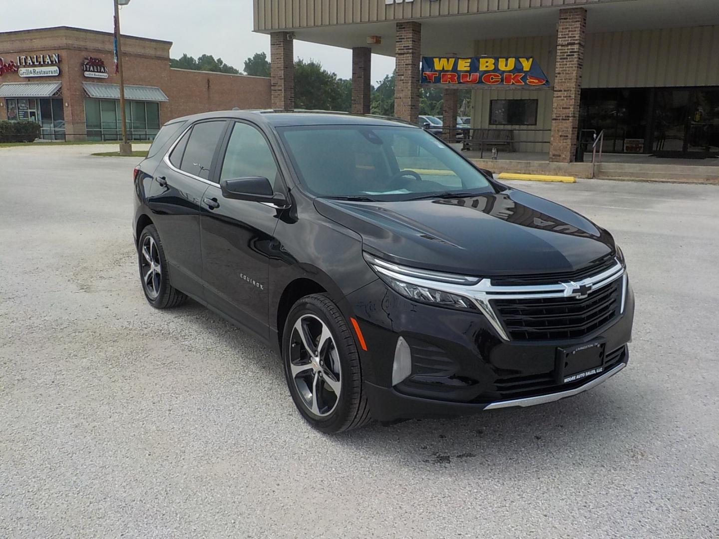 2022 Black /Black Chevrolet Equinox LT 2WD (3GNAXKEV4NL) with an 1.5L L4 DOHC 16V TURBO engine, 6A transmission, located at 1617 W Church Street, Livingston, TX, 77351, (936) 327-3600, 30.710995, -94.951157 - ONE OWNER!! LOW LOW MILES!! Bought this one off the street. Nothing to worry about here! - Photo#2