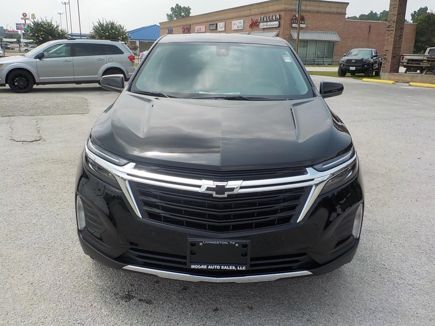 2022 Black /Black Chevrolet Equinox LT 2WD (3GNAXKEV4NL) with an 1.5L L4 DOHC 16V TURBO engine, 6A transmission, located at 1617 W Church Street, Livingston, TX, 77351, (936) 327-3600, 30.710995, -94.951157 - ONE OWNER!! LOW LOW MILES!! Bought this one off the street. Nothing to worry about here! - Photo#3