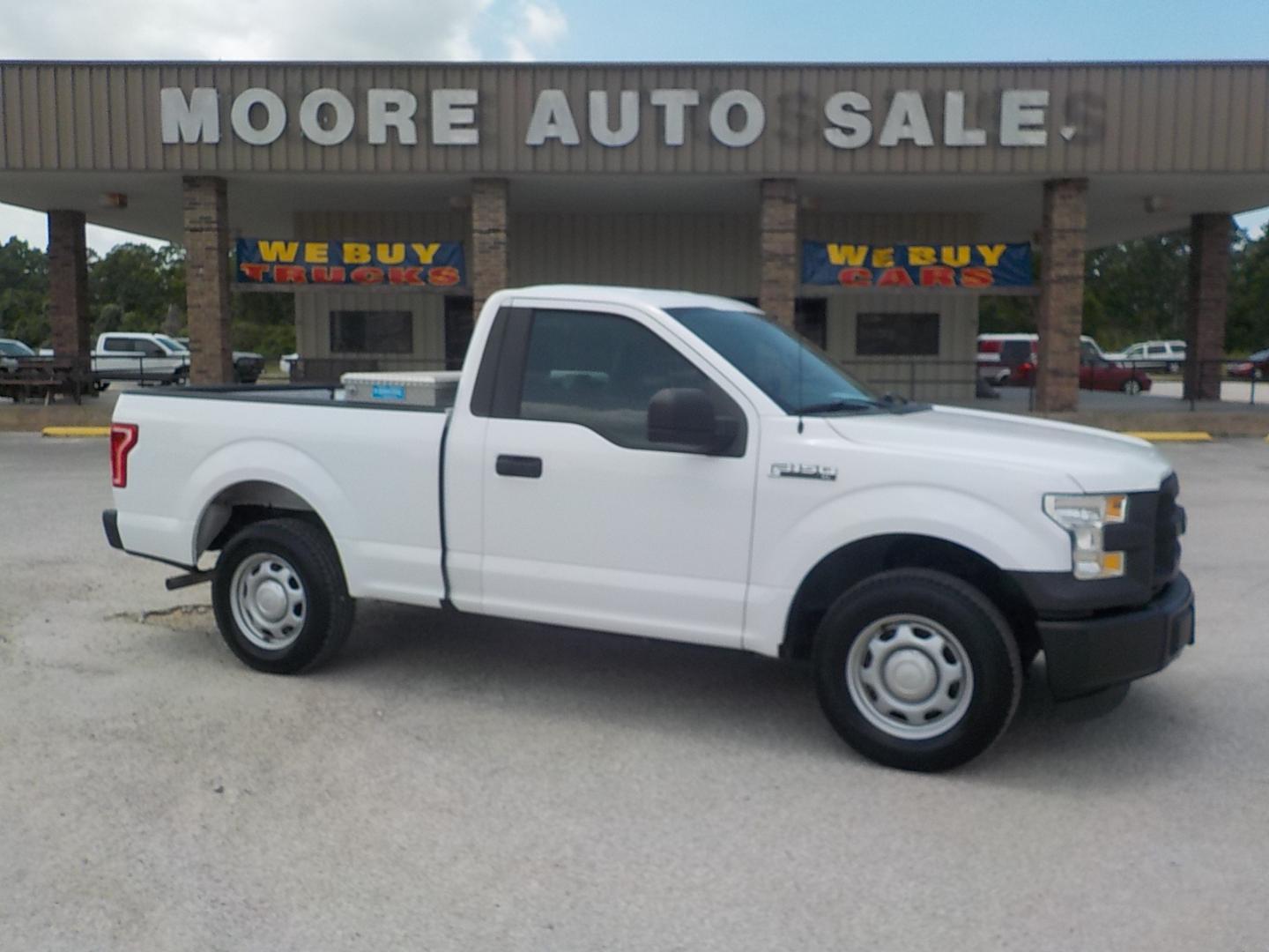 2015 White /Gray Ford F-150 XL 6.5-ft. Bed 2WD (1FTMF1C86FK) with an 3.5L V6 DOHC 24V engine, 6-Speed Automatic transmission, located at 1617 W Church Street, Livingston, TX, 77351, (936) 327-3600, 30.710995, -94.951157 - Great work truck!! - Photo#0