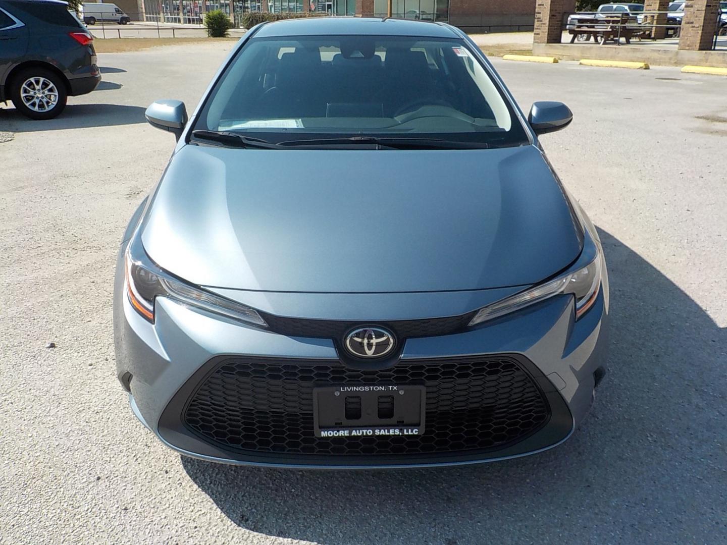 2021 LT BLUE /Black Toyota Corolla LE (JTDEPMAE4MJ) with an 1.8L L4 DOHC 16V engine, CVT transmission, located at 1617 W Church Street, Livingston, TX, 77351, (936) 327-3600, 30.710995, -94.951157 - ONE OWNER!! LOW LOW MILES!! Traded in only because he wanted a truck. - Photo#2