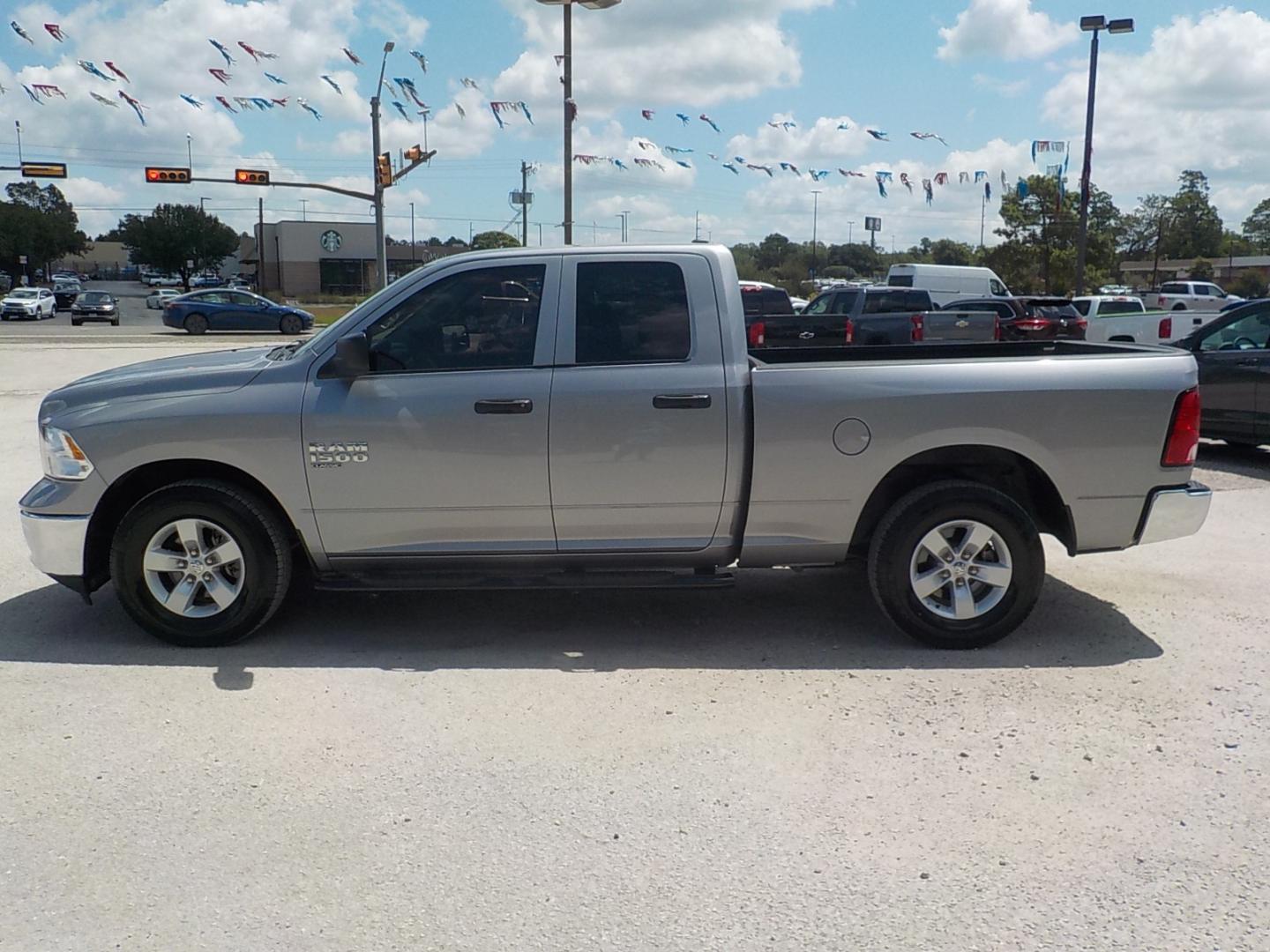 2022 Silver /Gray RAM 1500 Classic Tradesman Quad Cab 2WD (1C6RR6FG2NS) with an 3.6L V6 DOHC 24V FFV engine, 8A transmission, located at 1617 W Church Street, Livingston, TX, 77351, (936) 327-3600, 30.710995, -94.951157 - LOW MILES!! Great truck! - Photo#4