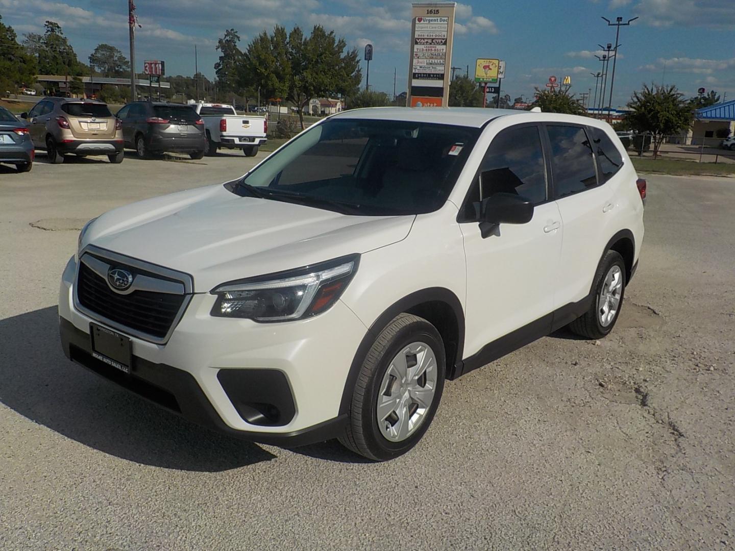 2021 White Subaru Forester Base (JF2SKAAC8MH) with an 2.5L H4 SOHC 16V engine, CVT transmission, located at 1617 W Church Street, Livingston, TX, 77351, (936) 327-3600, 30.710995, -94.951157 - Off road or in town! This vehicle will work either way! - Photo#3