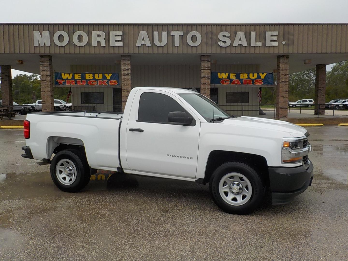 2017 White Chevrolet Silverado 1500 Work Truck Long Box 2WD (1GCNCNEHXHZ) with an 4.3L V6 engine, 6A transmission, located at 1617 W Church Street, Livingston, TX, 77351, (936) 327-3600, 30.710995, -94.951157 - HEY! HEY! This truck is ready for a job! Good Miles!! - Photo#0