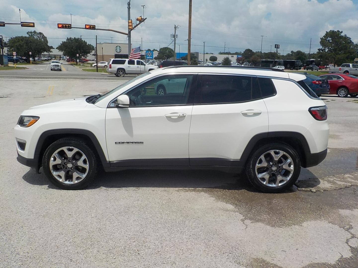 2021 White Jeep Compass (3C4NJCCB2MT) , Automatic transmission, located at 1617 W Church Street, Livingston, TX, 77351, (936) 327-3600, 30.710995, -94.951157 - Come buy a different ride to enjoy the summer in!! - Photo#4