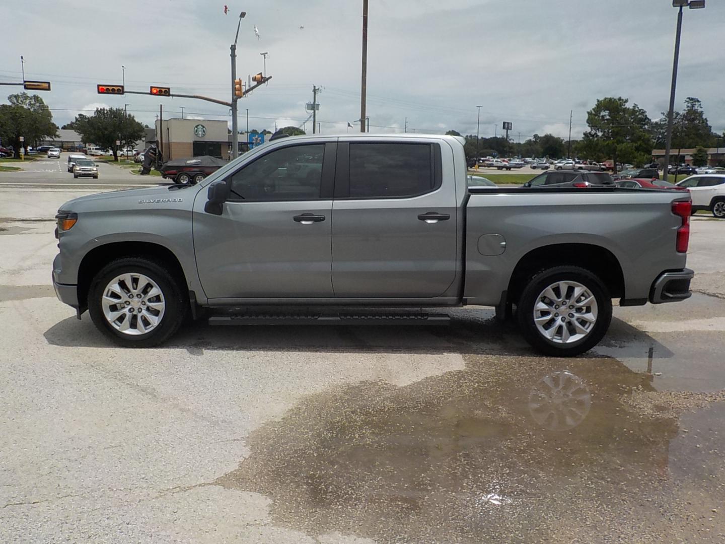 2023 Gray /Gray Chevrolet Silverado 1500 (3GCPABEK0PG) , located at 1617 W Church Street, Livingston, TX, 77351, (936) 327-3600, 30.710995, -94.951157 - ONE OWNER!! Locally owned truck! - Photo#4