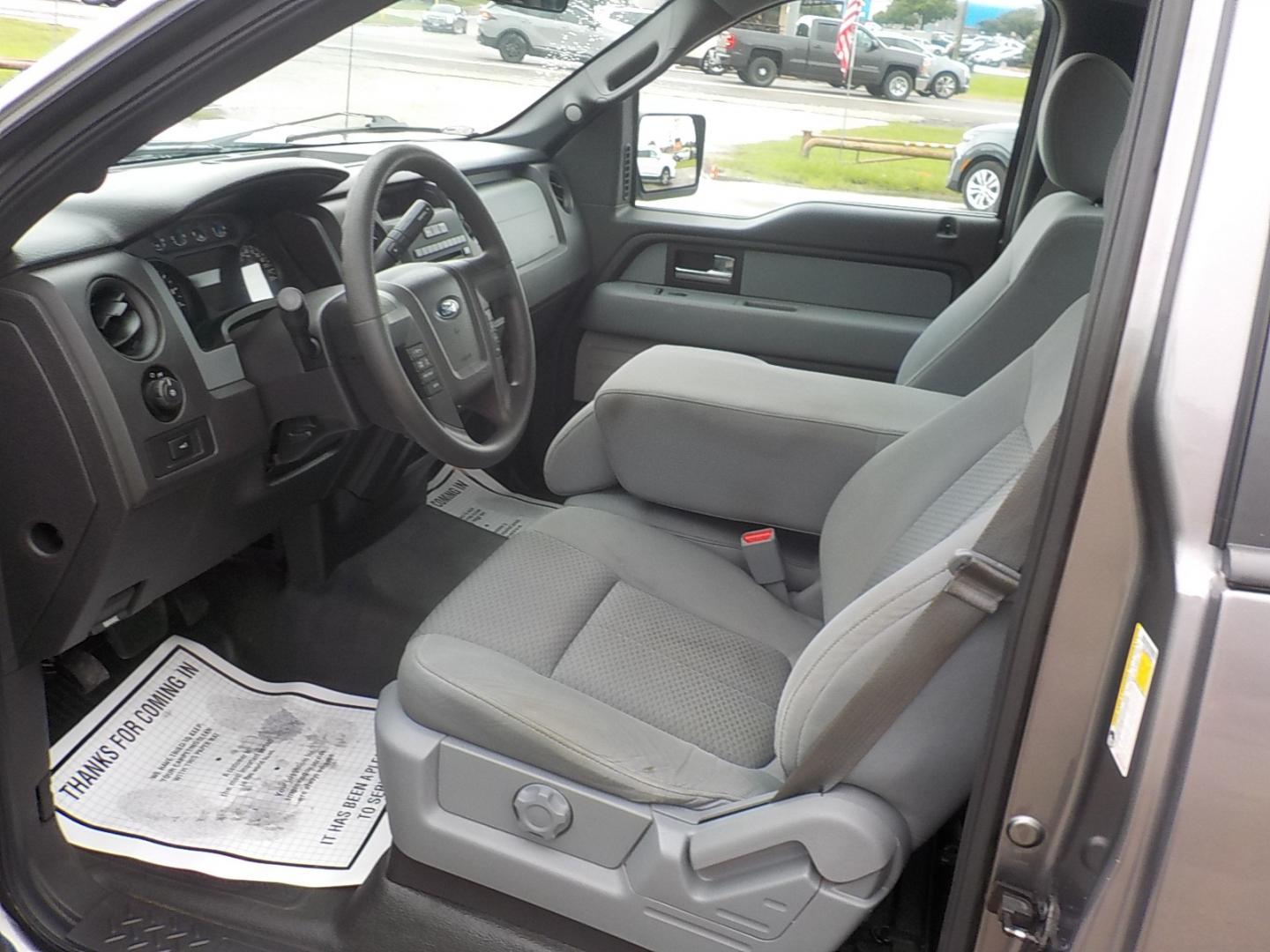 2014 Gray /Gray Ford F-150 (1FTMF1CM9EK) with an 3.7L V6 engine, Automatic transmission, located at 1617 W Church Street, Livingston, TX, 77351, (936) 327-3600, 30.710995, -94.951157 - ONE OWNER!! LOCAL TRUCK!! You're not going to find one in better shape than this one! Especially in this price range - Photo#9