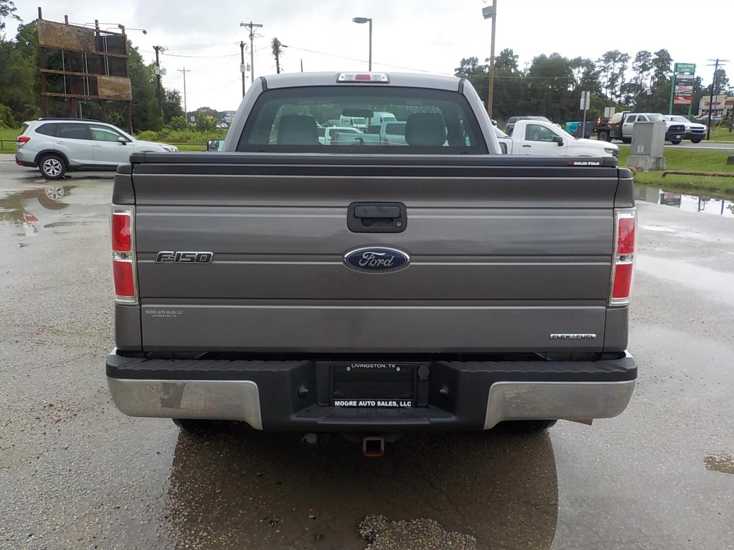 2014 Gray /Gray Ford F-150 (1FTMF1CM9EK) with an 3.7L V6 engine, Automatic transmission, located at 1617 W Church Street, Livingston, TX, 77351, (936) 327-3600, 30.710995, -94.951157 - ONE OWNER!! LOCAL TRUCK!! You're not going to find one in better shape than this one! Especially in this price range - Photo#8