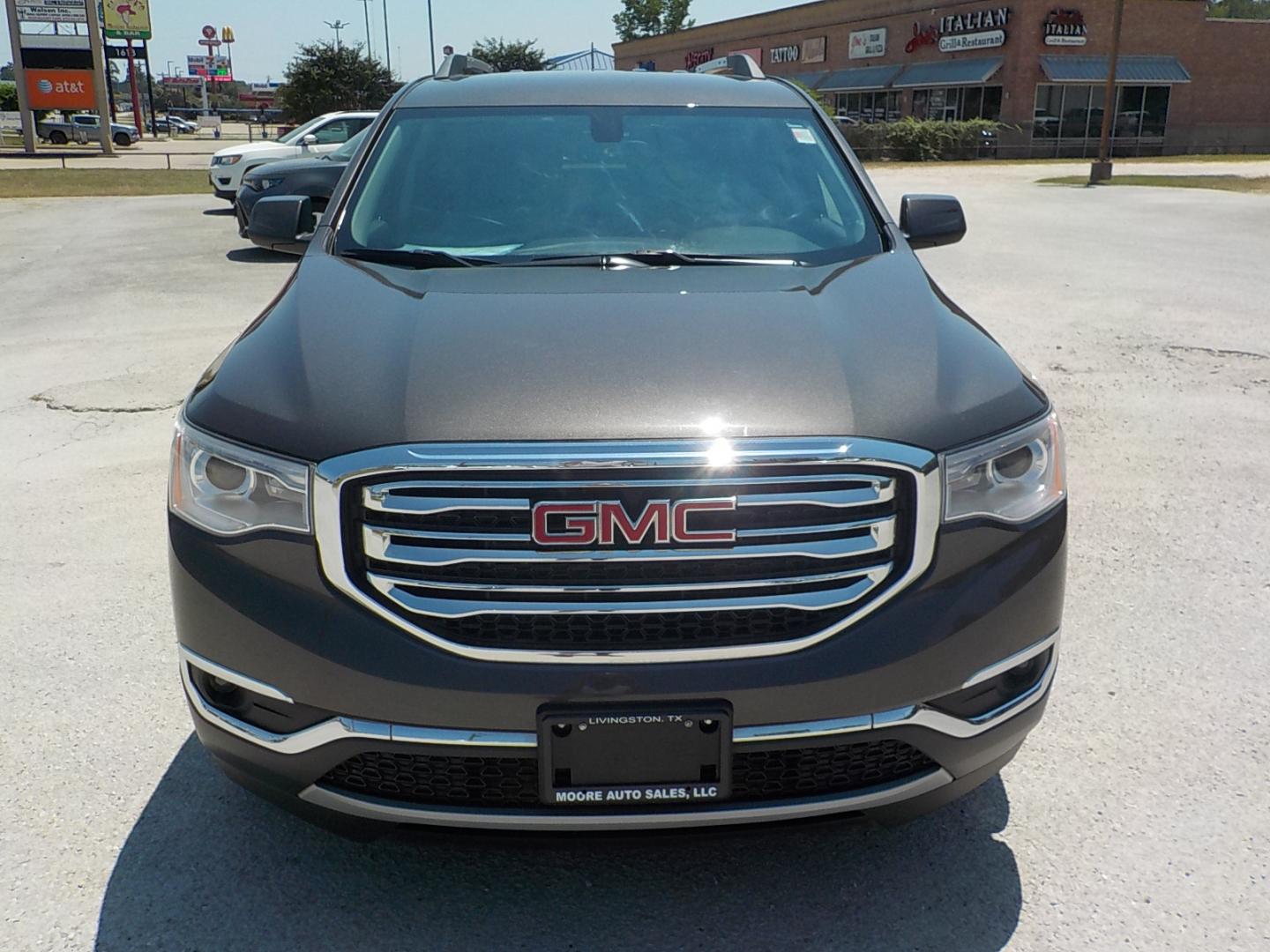 2019 GMC Acadia SLE-2 FWD (1GKKNLLS5KZ) with an 3.6L V6 DOHC 24V engine, 6A transmission, located at 1617 W Church Street, Livingston, TX, 77351, (936) 327-3600, 30.710995, -94.951157 - Really a pretty vehicle. Great miles! - Photo#2