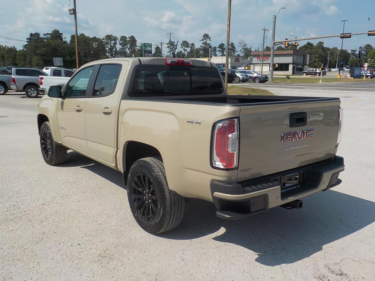 2021 /Black GMC Canyon Elevation Crew Cab 4WD (1GTG6CEN4M1) with an 3.6L V6 DOHC 24V engine, 6A transmission, located at 1617 W Church Street, Livingston, TX, 77351, (936) 327-3600, 30.710995, -94.951157 - ONE OWNER!! LOW MILES!! LOCALLY OWNED TRUCK! - Photo#3