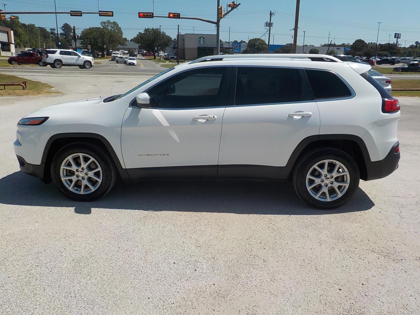 2018 Jeep Cherokee Latitude Plus FWD (1C4PJLLB1JD) with an 2.4L L4 DOHC 16V engine, 9A transmission, located at 1617 W Church Street, Livingston, TX, 77351, (936) 327-3600, 30.710995, -94.951157 - This is a great running and driving vehicle. It will make a great car for a first time driver or anybody else for that matter. Buy a nice car for not a lot of money! - Photo#0