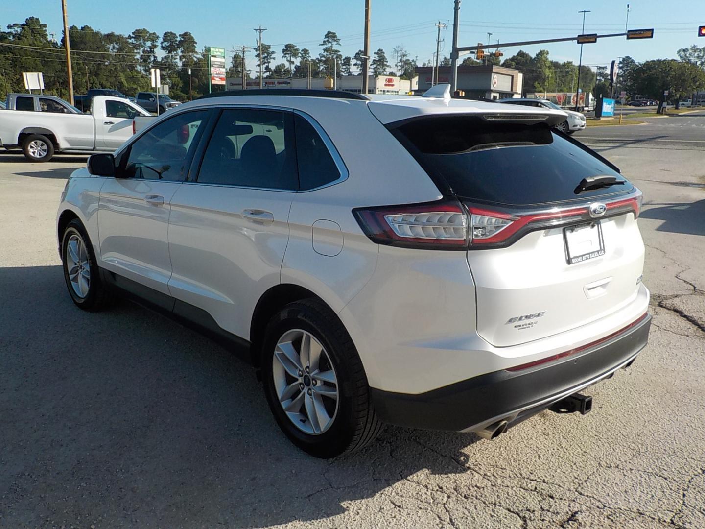 2016 Ford Edge SEL FWD (2FMPK3J91GB) with an 2.0L L4 DOHC 16V engine, 6A transmission, located at 1617 W Church Street, Livingston, TX, 77351, (936) 327-3600, 30.710995, -94.951157 - Great miles for this year model!! Fancy Edge for an affordable price! - Photo#4