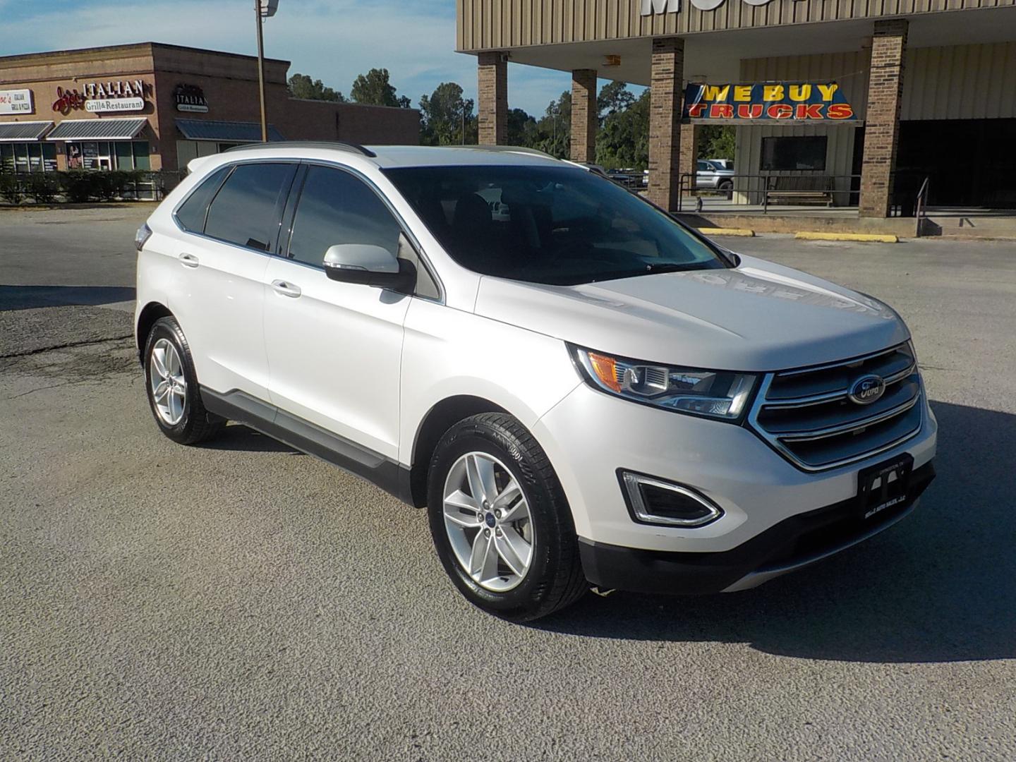 2016 Ford Edge SEL FWD (2FMPK3J91GB) with an 2.0L L4 DOHC 16V engine, 6A transmission, located at 1617 W Church Street, Livingston, TX, 77351, (936) 327-3600, 30.710995, -94.951157 - Great miles for this year model!! Fancy Edge for an affordable price! - Photo#2