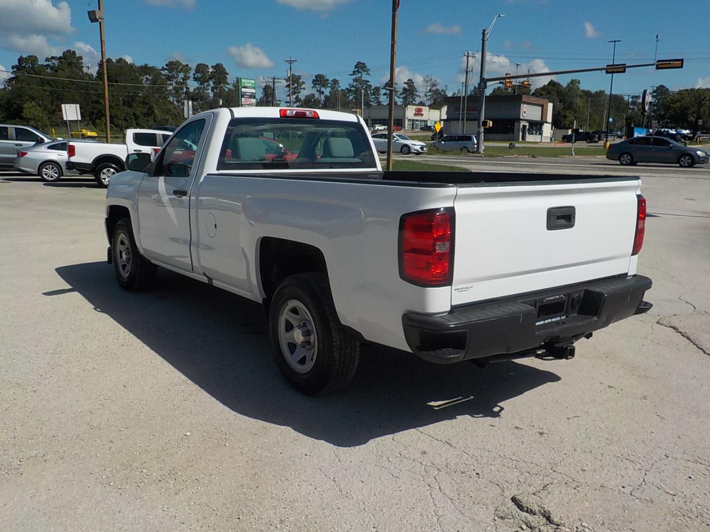 2016 White Chevrolet Silverado 1500 Work Truck Short Box 2WD (1GCNCNEC3GZ) with an 5.3L V8 engine, 6A transmission, located at 1617 W Church Street, Livingston, TX, 77351, (936) 327-3600, 30.710995, -94.951157 - Great work truck for not a lot of money in today's world! - Photo#5