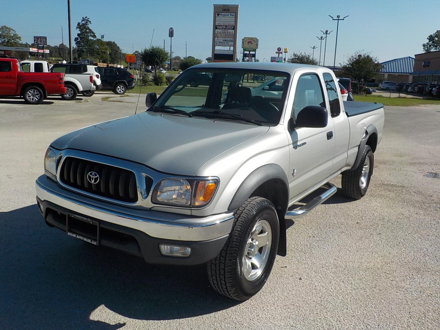 2004 Silver /Tan Toyota Tacoma PreRunner Xtracab V6 2WD (5TESN92N04Z) with an 3.4L V6 DOHC 24V engine, 4-Speed Automatic Overdrive transmission, located at 1617 W Church Street, Livingston, TX, 77351, (936) 327-3600, 30.710995, -94.951157 - ONE OWNER!! They don't come any nicer than this one!! This is the "needle in the hay stack"! - Photo#2