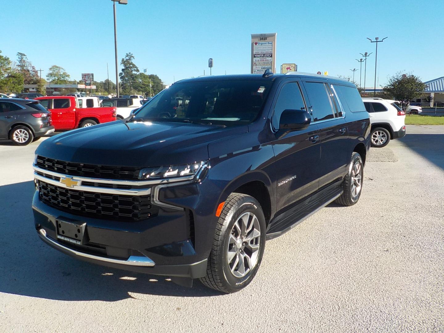 2023 Blue /Gray Chevrolet Suburban LS (1GNSCBKD8PR) with an 5.3L V8 OHV 16V engine, 10A transmission, located at 1617 W Church Street, Livingston, TX, 77351, (936) 327-3600, 30.710995, -94.951157 - Family ride deluxe!! This is a nice ride! - Photo#5