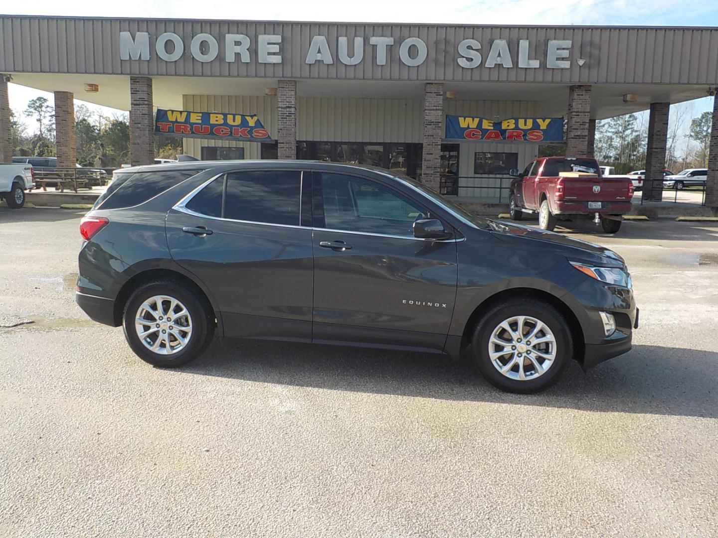 2020 Gray /Black Chevrolet Equinox LT 1.5 2WD (2GNAXKEV3L6) with an 1.5L L4 DIR DOHC 16V TURBO engine, 6A transmission, located at 1617 W Church Street, Livingston, TX, 77351, (936) 327-3600, 30.710995, -94.951157 - Just in time to start the new year off with a super nice family vehicle for under 20K!! - Photo#0