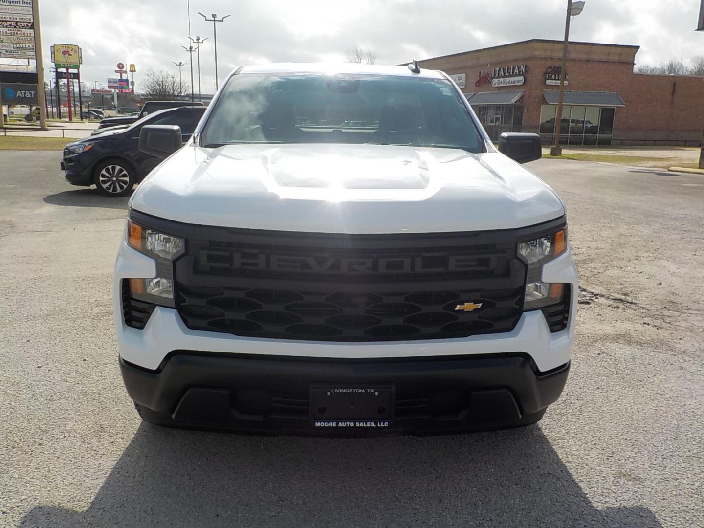 2024 White /Black Chevrolet Silverado 1500 Work Truck 2WD (3GCNAAEKXRG) with an 2.7L L4 DOHC 16V TURBO engine, 6A transmission, located at 1617 W Church Street, Livingston, TX, 77351, (936) 327-3600, 30.710995, -94.951157 - LOW MILES!! Hard to find SINGLE CAB!! - Photo#4